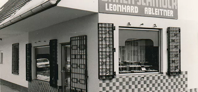 1977: Eröffnung des Geschäftes und Schmuckwerkstätte in Lieboch