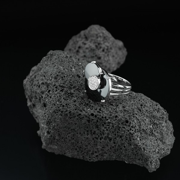 Ring Ceramic Cosmos mit feinen Brillanten und schwarzer kratzfester Keramik