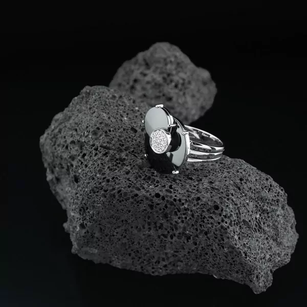 Ring Ceramic Cosmos mit feinen Brillanten und schwarzer kratzfester Keramik